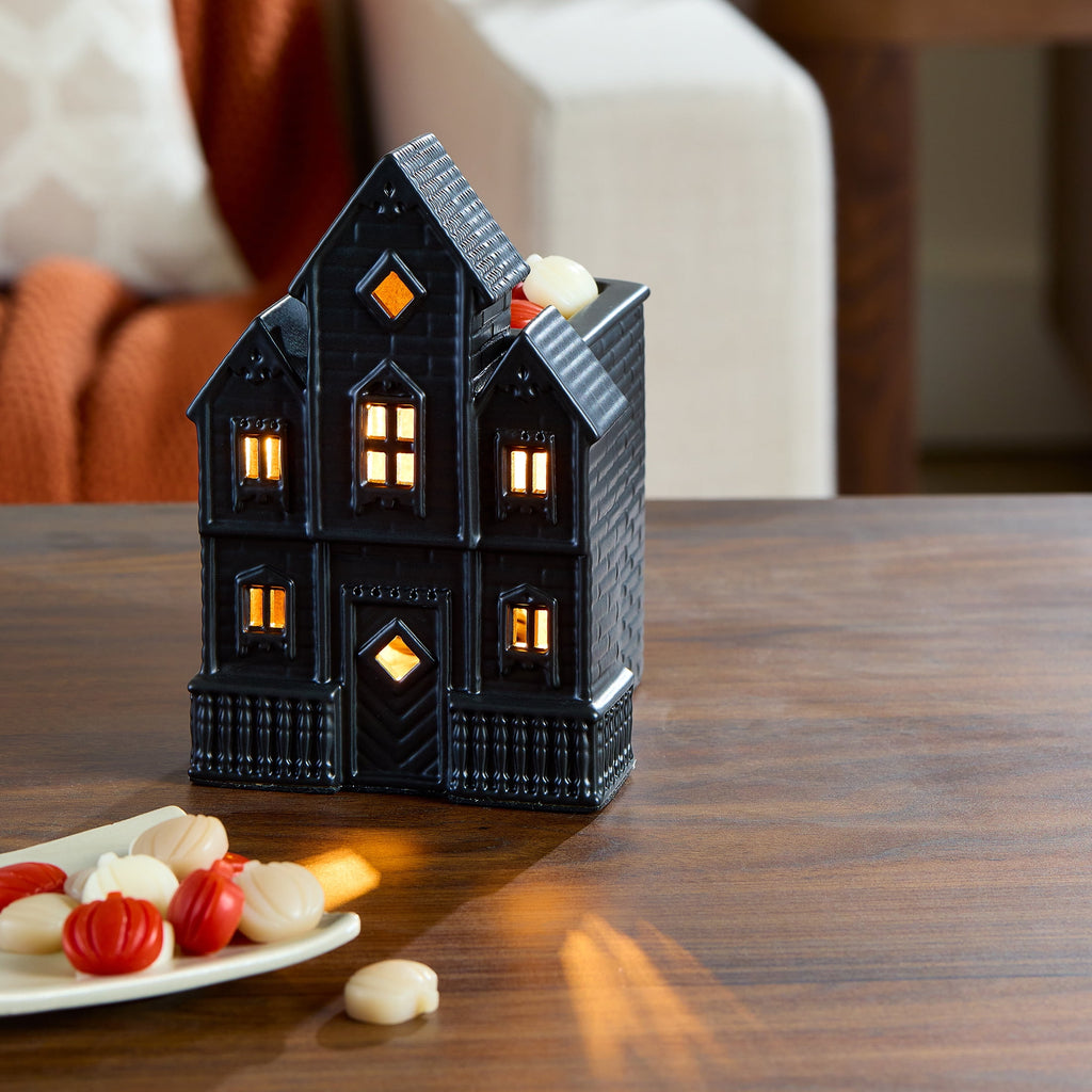 Better Homes & Gardens Halloween Ceramic Electric Plug-in Wax Melt Warmer with Farm Apple Pumpkin Wax Melts, Spooky Ghost