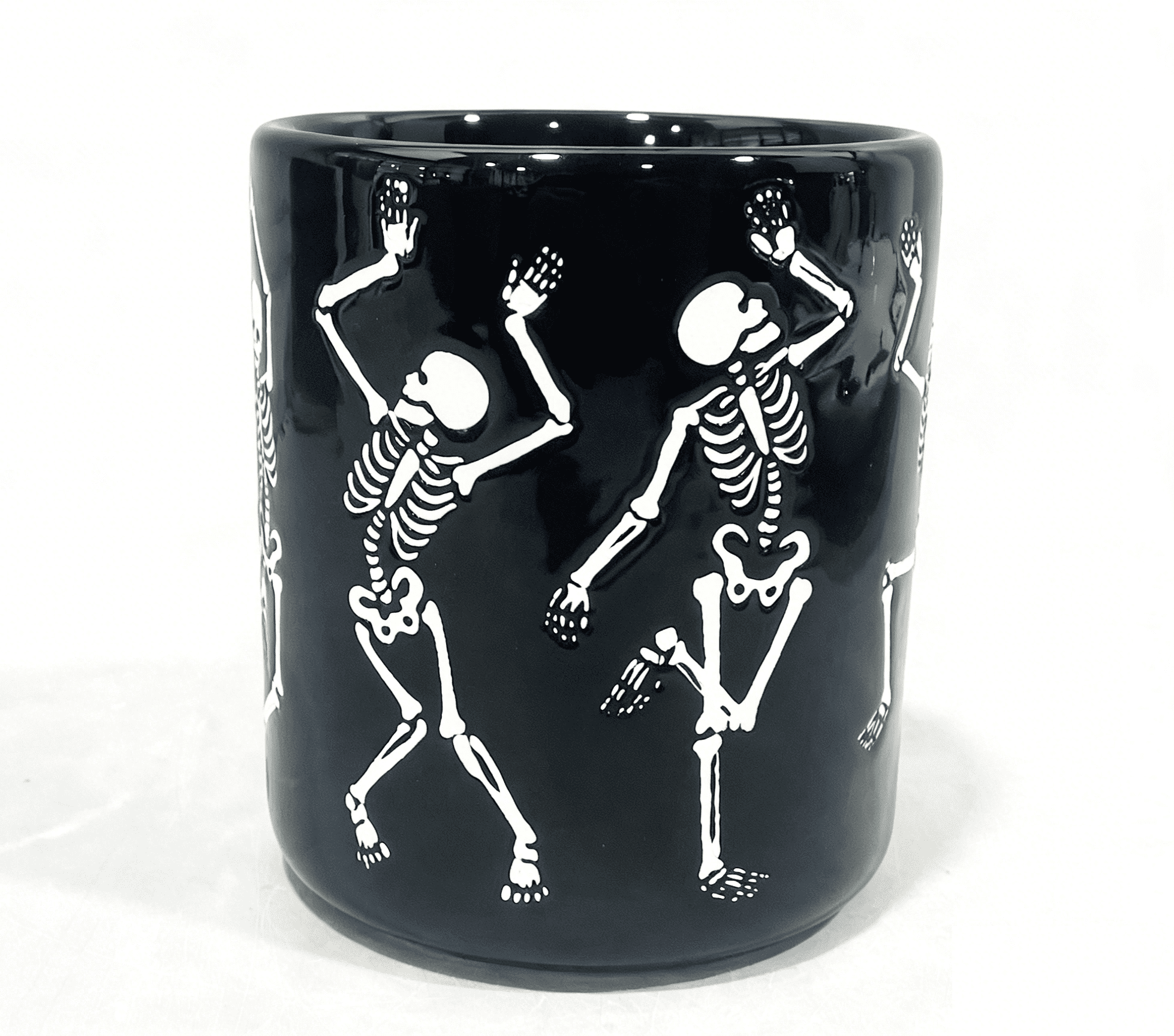 Way To Celebrate Halloween Black Dancing Skeleton Stoneware Mug Set, 2-Pack, 18.7 oz