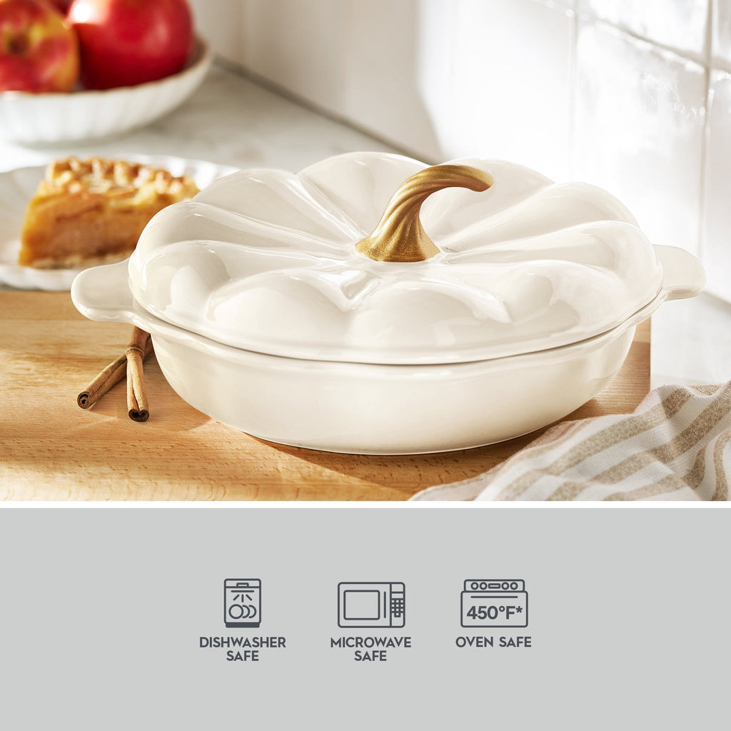 The Pioneer Woman Pumpkin Stoneware 10" Pie Dish with Lid, Linen