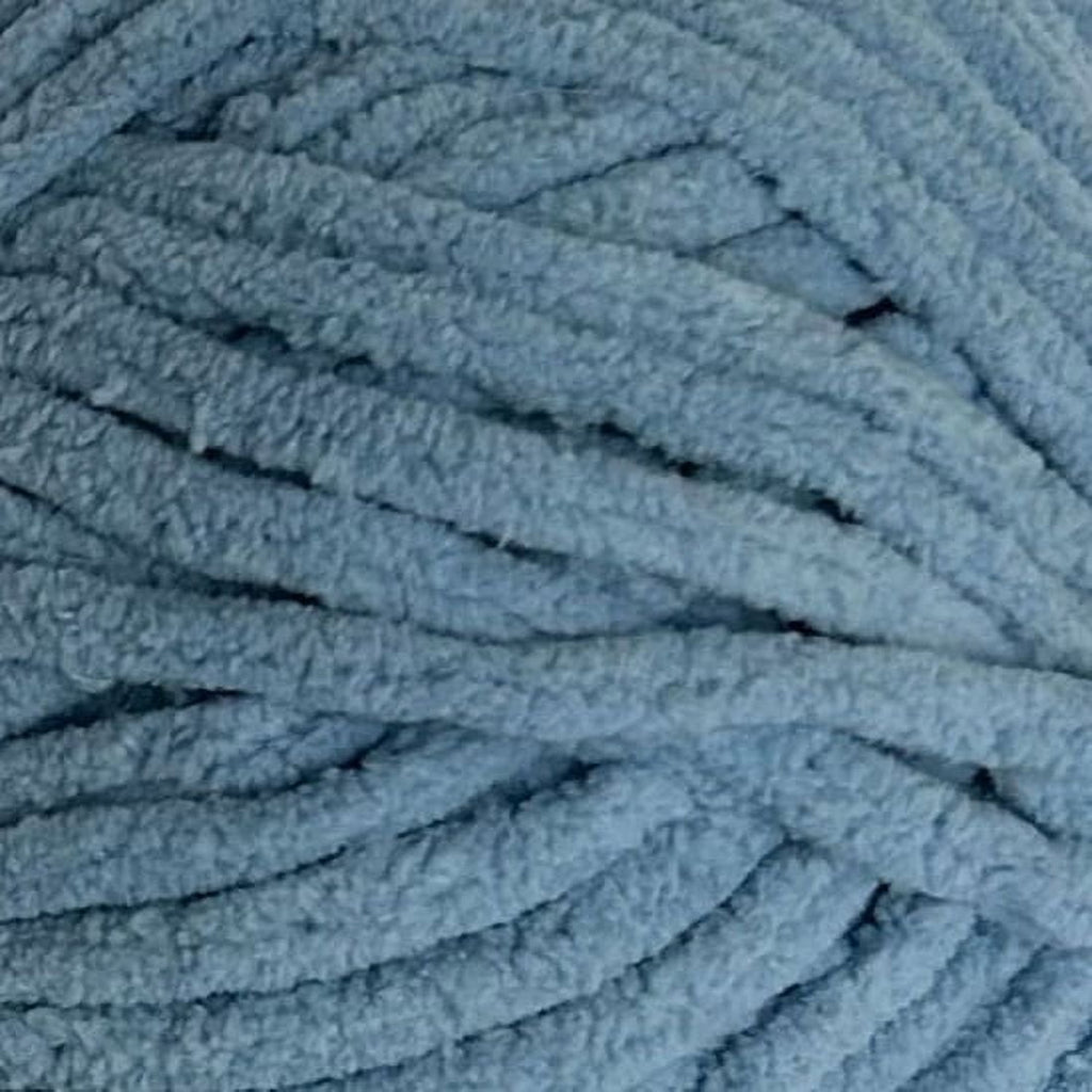 Mainstays Cozy Chenille Yarn, 220 yd, Arctic White, 100% Polyester, Bulky