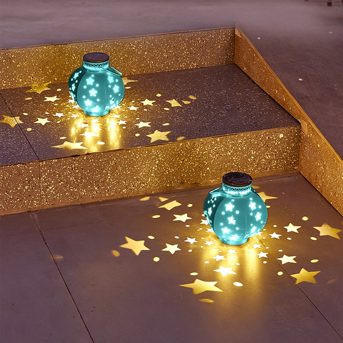 xjwjuw Solar Outdoor Table Lantern, Flickering Flame Warm Light & Solar-Powered, Weather-Resistant Metal Construction, Decorative LED Tabletop Lamp for Garden, Patio and Yard