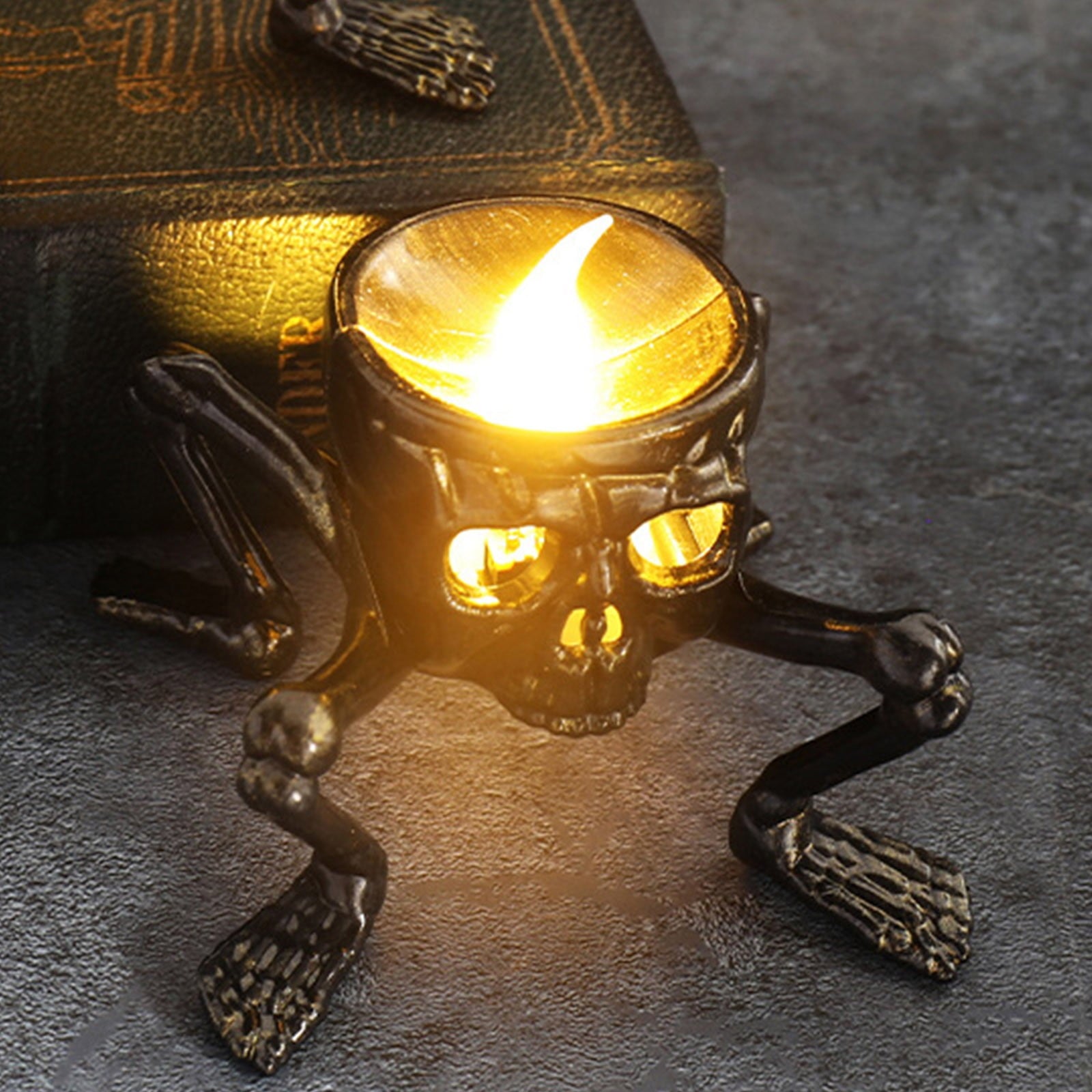 Elainilye Halloween Decorations Indoor Outdoor, LED Flameless Skull Candle Lamp, Battery Operated Halloween Decorations for Home Table Indoor Party Decor, Black
