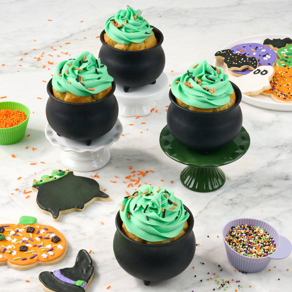 Way To Celebrate 4-Piece Silicone Cauldron Baking Cup Set, Black