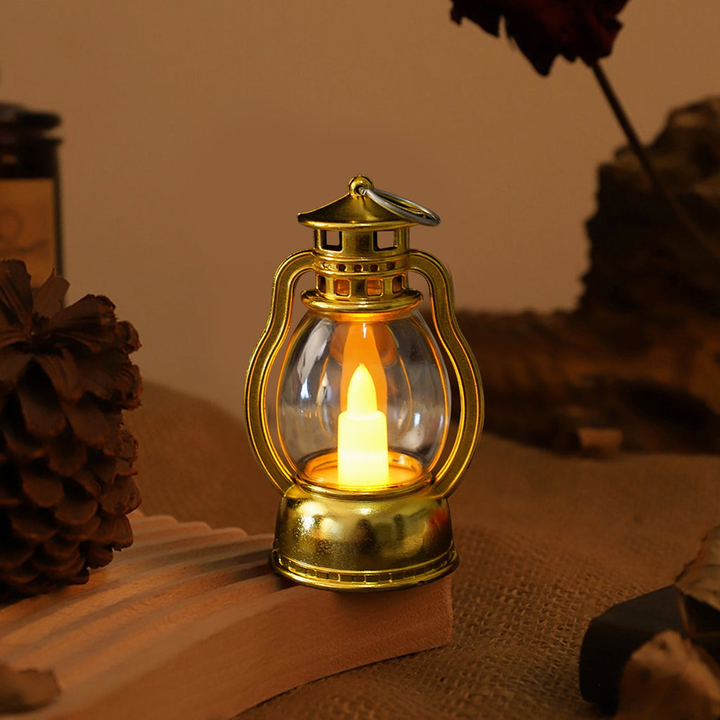 Harlier Vintage Design Plastic Mini Lantern, Tables Centerpieces LED Simulation Candle, 3.6 Inch Small Hanging Lantern, Lanterns Decorative for Wedding Centerpiece Tables (Gold)