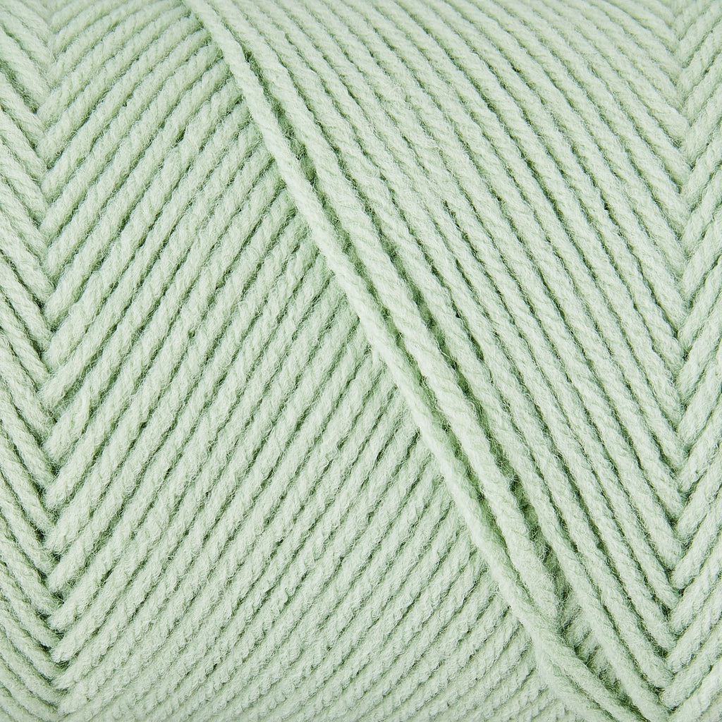 Mainstays Medium 4 Acrylic Yarn, White, 7 oz, 397 Yards