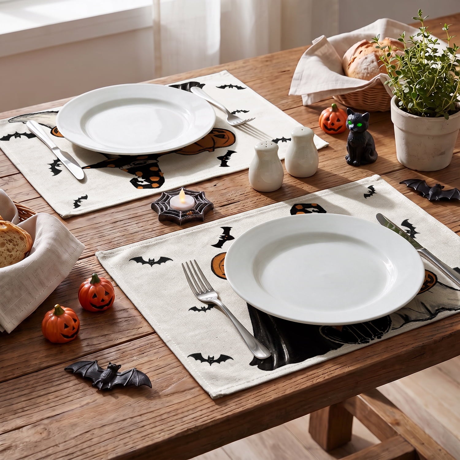 Smile Jack-O'-Lantern Spider Web Halloween Table Placemats Set of 4 Round 15 Inch Black