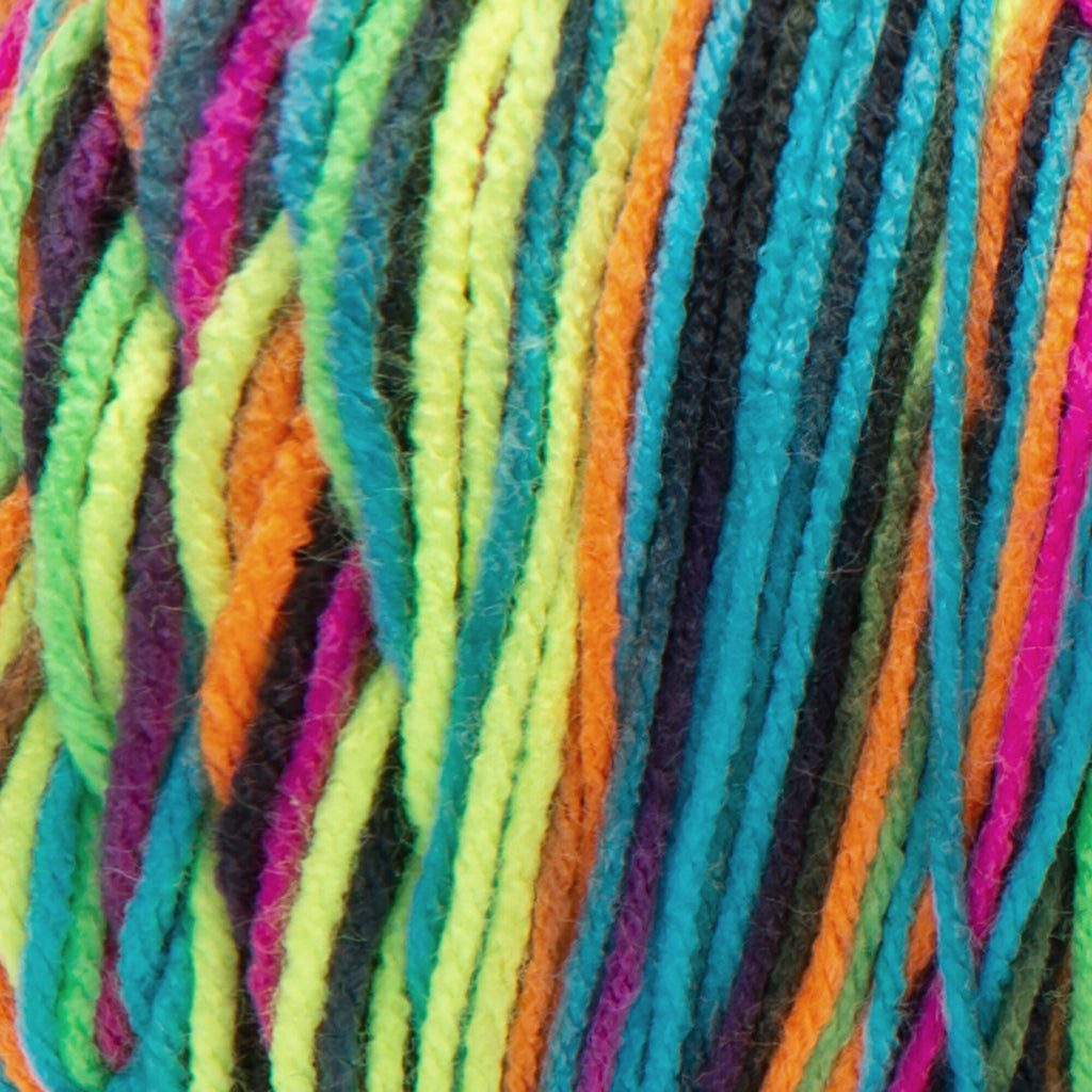 Red Heart® Super Saver® Jumbo #4 Medium Acrylic Yarn, White 14oz/396g, 744 Yards