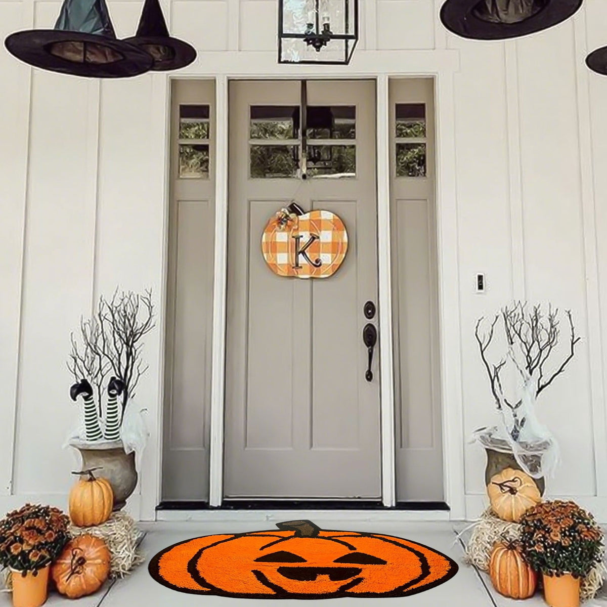 Xuniizn Halloween Mat, 16X24" Velvet Halloween Door Mat for Outside Entrance, Spooky Halloween Rug for Outdoor & Indoor, Non Slip Washable Halloween Doormat, Halloween Bathroom Decor