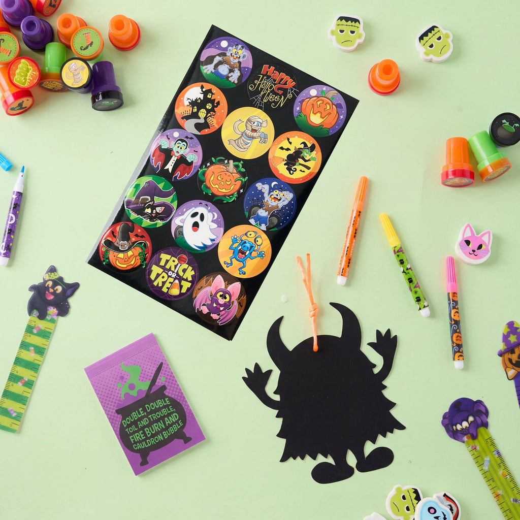 Joyfy 192 Pcs Halloween Stationery Set, Halloween Markers Rulers Stickers Erasers Stamps Notebooks Bags Party Favors,Halloween Trick or Treat Bags,Halloween Gifts for Kids,Classroom Favors