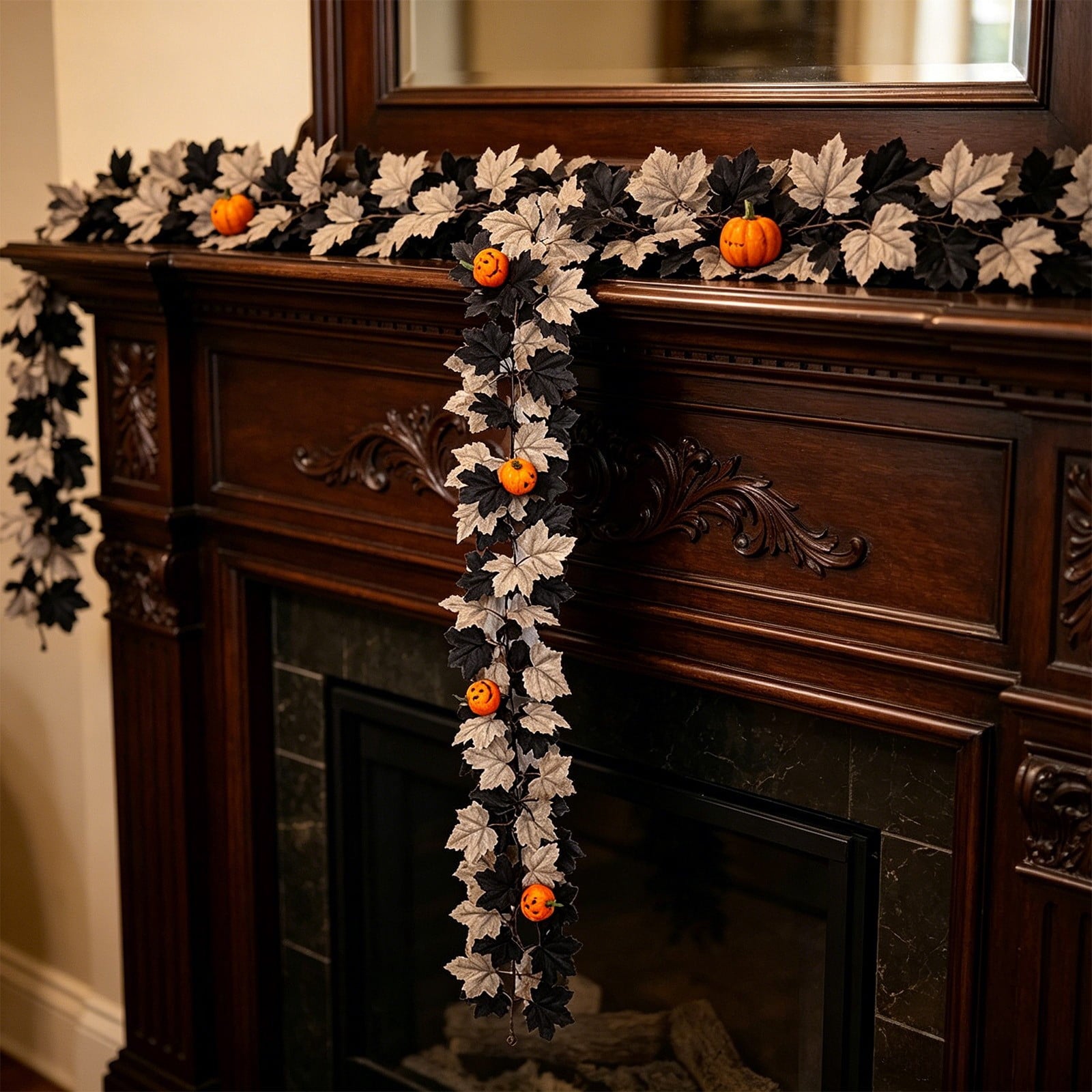 WKSCLPAI Halloween Maple Leaf Garland, Fall Vine Wreaths for Autumn Festivities Decor,Seasonal Garlands for Home,Halloween & Fall Decorations