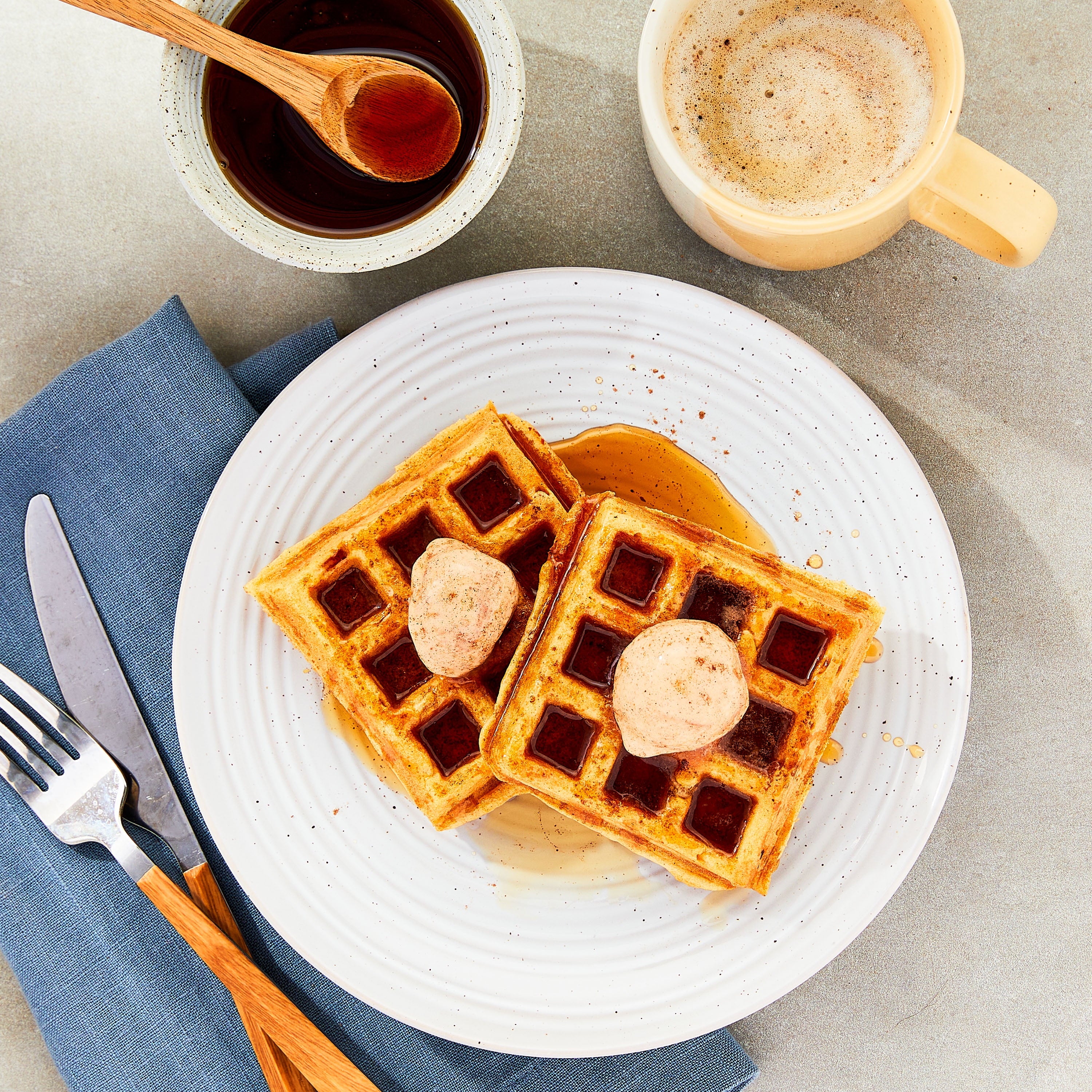 Great Value Pumpkin Spice Pancake & Waffle Mix, 16 oz Box