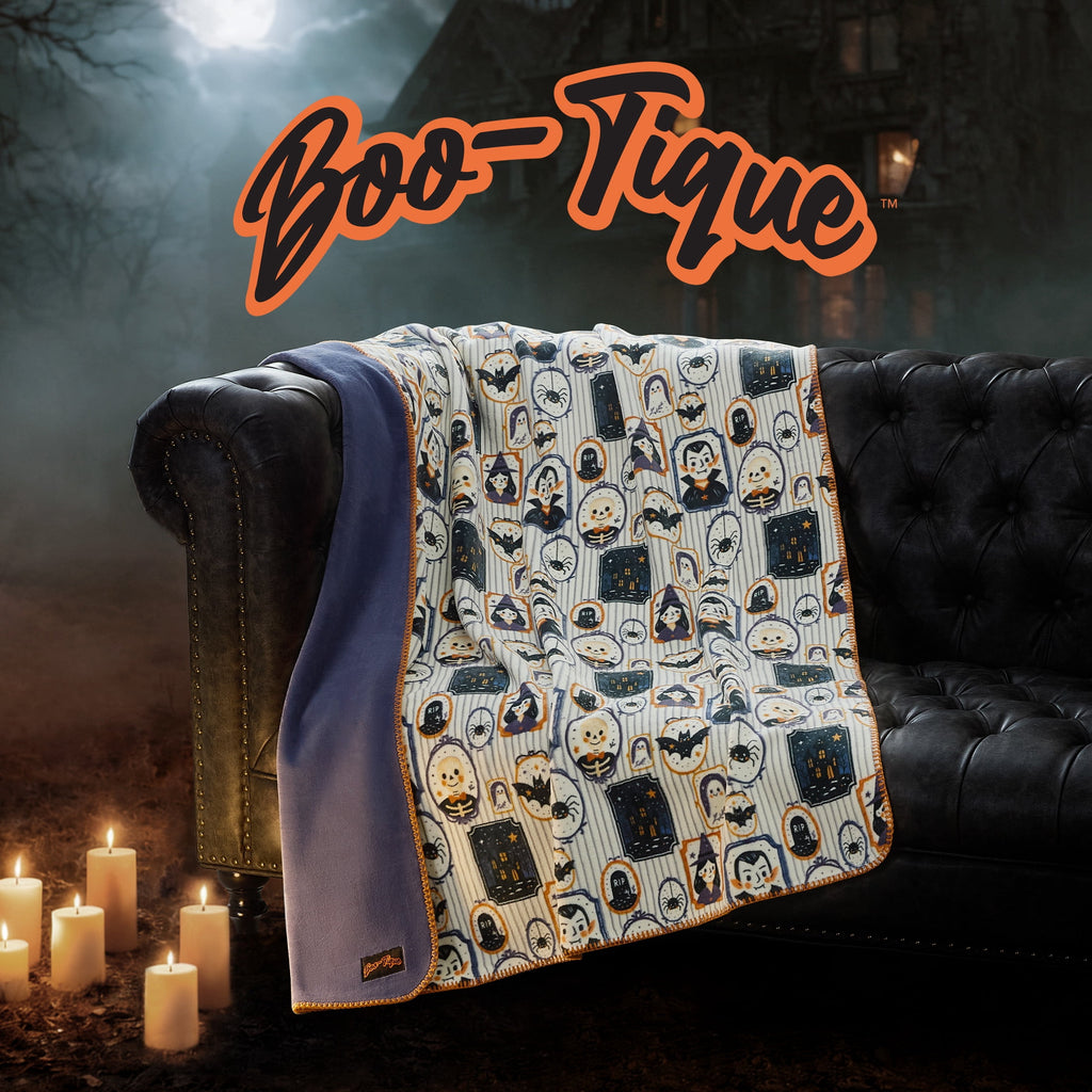 Boo-tique Halloween Plush Soft Oversized Couch Throw Blanket, Cats and Pumpkins, Orange, 50 x 72 in