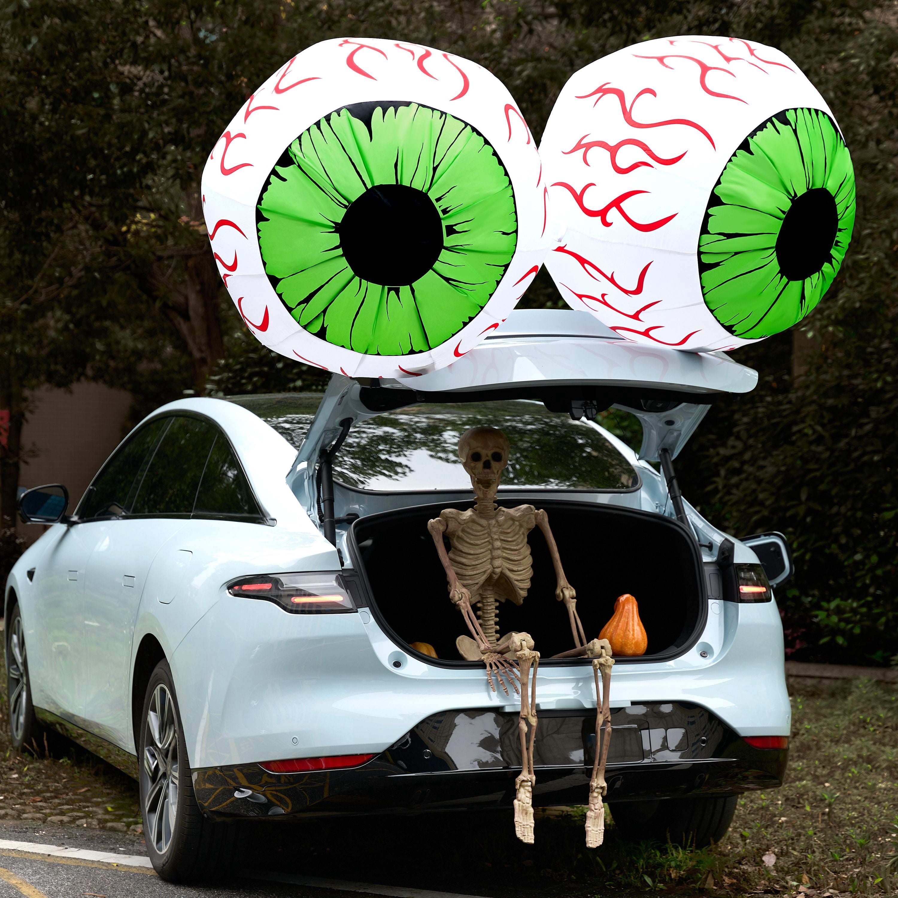 Joyfy 2 Pack Halloween Inflatable Eyes Decoration with Build-in LEDs,3 ft Blow Ups Green Eyes for Yard,Halloween Decor Outdoor with LEDs Party Supplies Blow up Decoration