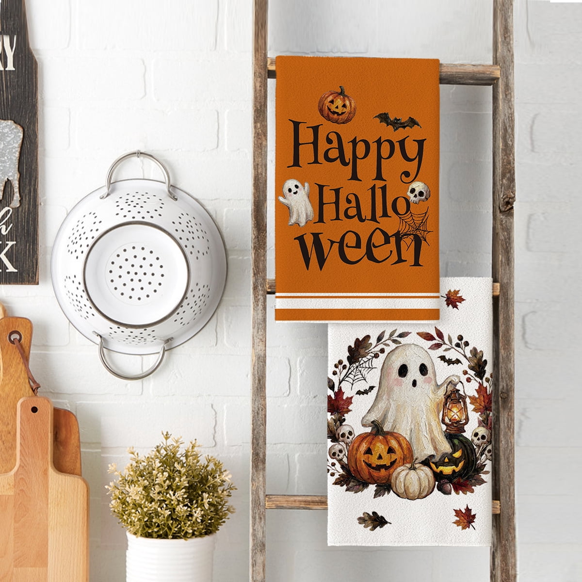 Sm:)e Ghost Pumpkins Bats Floral Spooky Halloween Kitchen Towels Dish Towels, 18x26 Inch Jack-O'-Lantern Decoration Hand Towels Set of 2