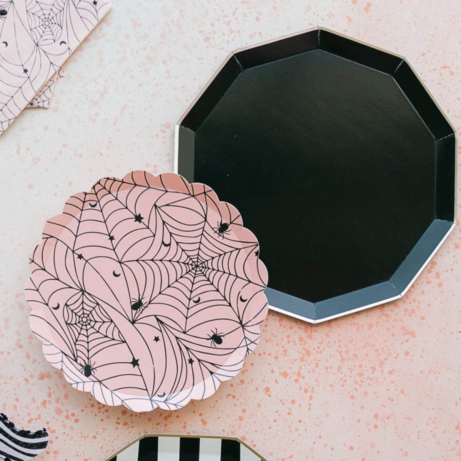 Bonjour Fête Cupids Pink Spider Web Small Paper Plates, Disposable Party Supplies, 8 Count, 8.5 Inch, Halloween