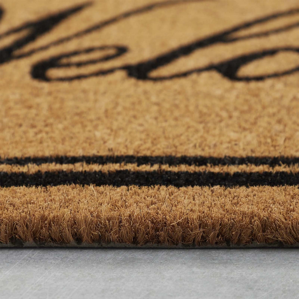 Lypsnake Natural Coco Coir Doormat - "Love Grows Here" Printed with Delicate Floral Pattern, Non-slip Absorbent Entry Mat for Home Entrance Porch Patio and Outdoor Decoration