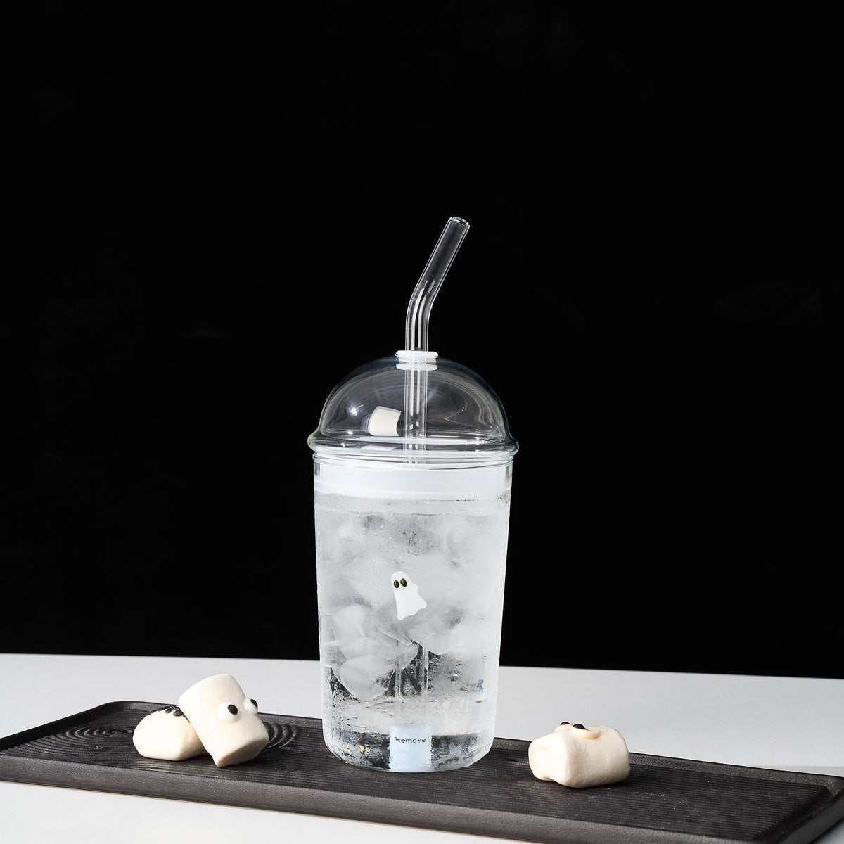 Way To Celebrate 16 oz Ghost Icon Clear Glass Sipper with Lid and Straw