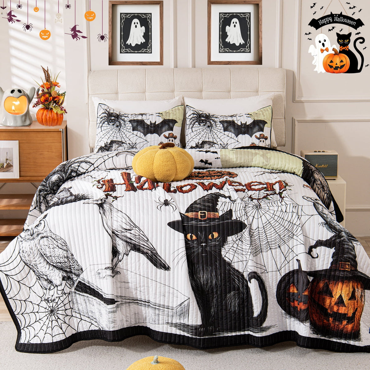 Evenhug Halloween Quilt Set,3-Piece Queen Size Bat Crow Pumpkin Halloween Themed Bedding Set Reversible Coverlet Set with 2 Pillow Shams