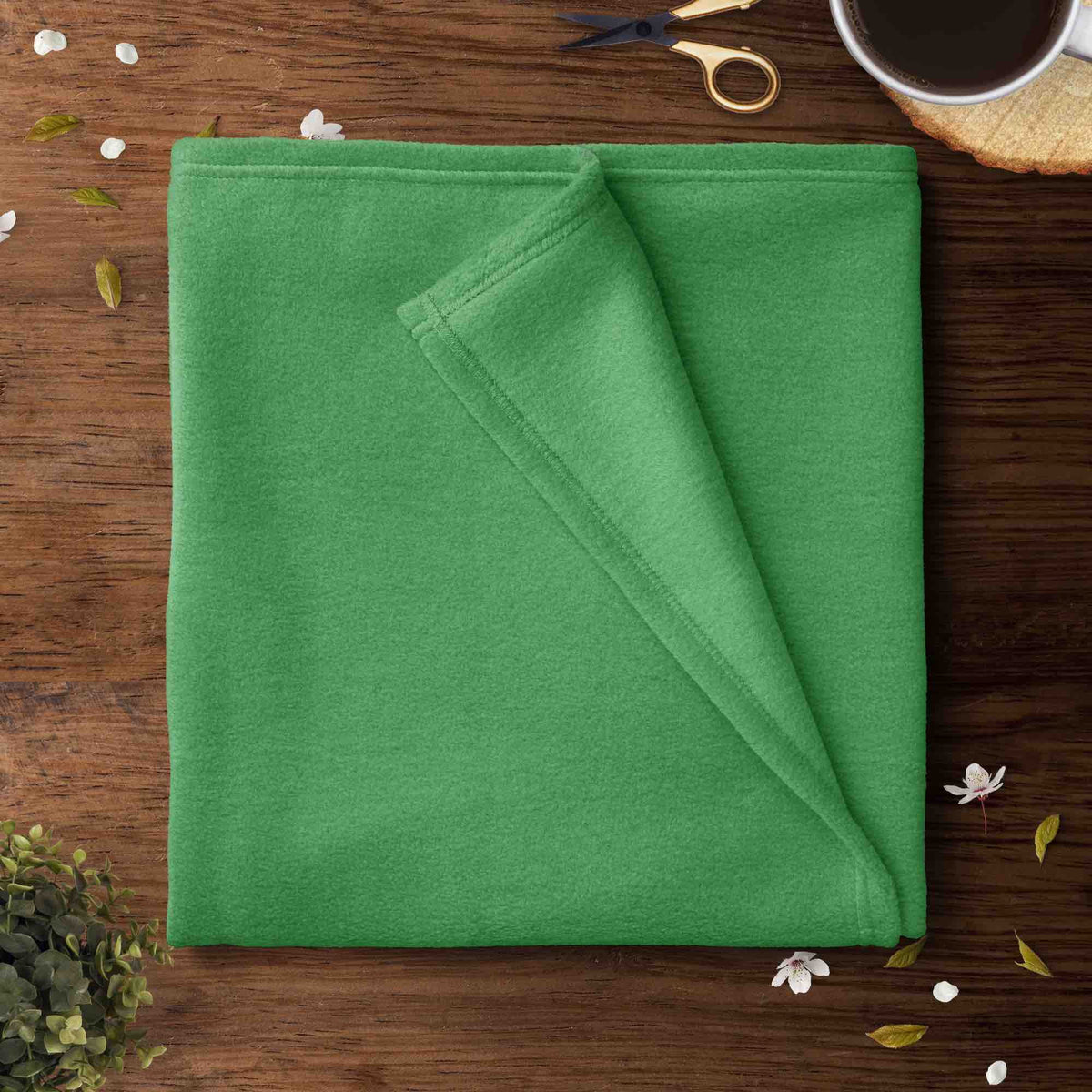 Mainstays 1.5 Yards 100% Polyester Lux Anti-pill Fleece Solids, White, 60" Wide for Crafts
