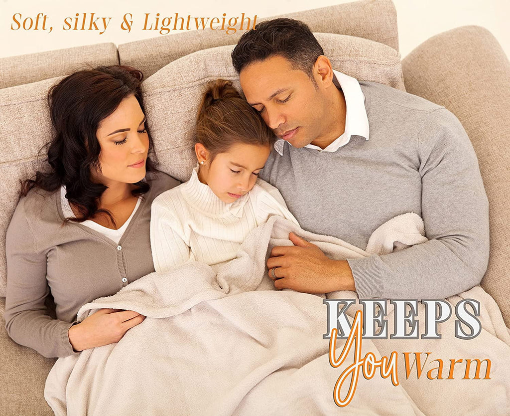 Elegant Comfort Halloween Themed Lightweight Throw Blanket - Soft, Comfty, and Plush - Ideal for Lounging During Spooky Season, 50 x 60 inches, Autumn Leaves, Throw Blanket