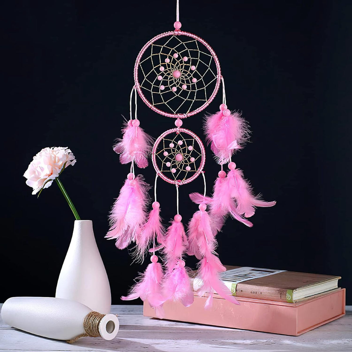 600PCS Red Feathers, 3-4.7 inch Feathers Bulk for DIY Crafts Wedding Halloween Costume Party Decorations Dream Catcher Supplies
