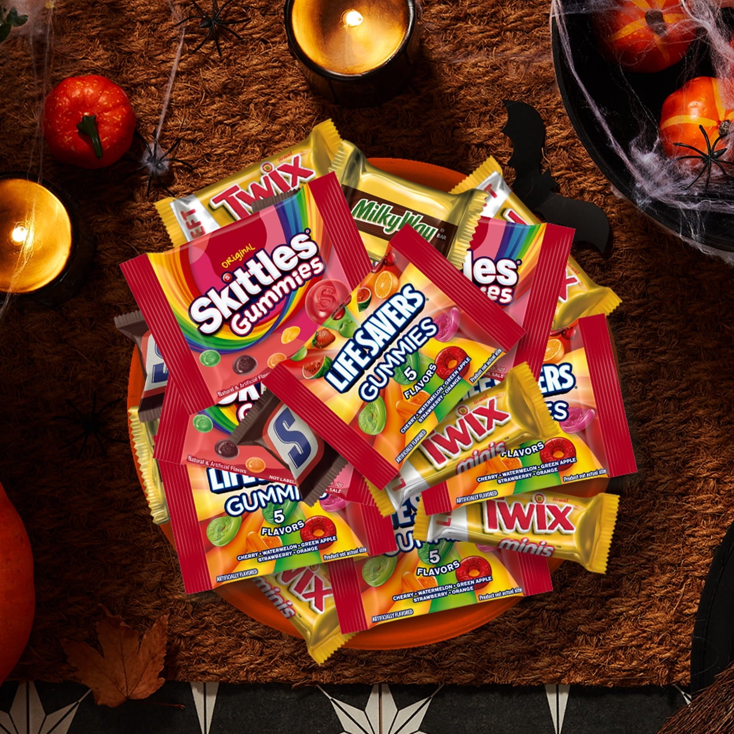 Snickers, Skittles Gummies & More Halloween Candy Variety Pack - 155 Ct Bulk Bag