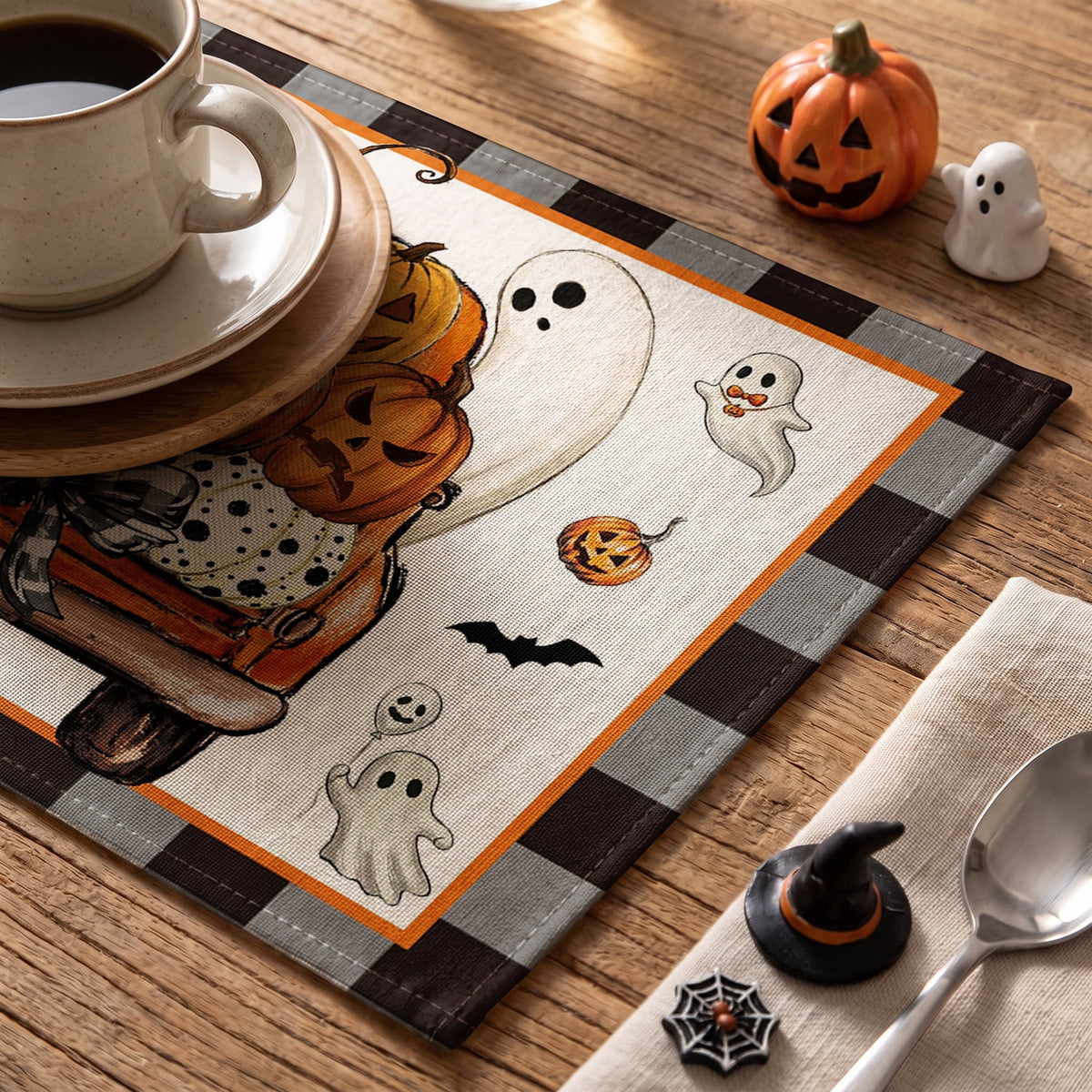 Smile Jack-O'-Lantern Spider Web Halloween Table Placemats Set of 4 Round 15 Inch Black