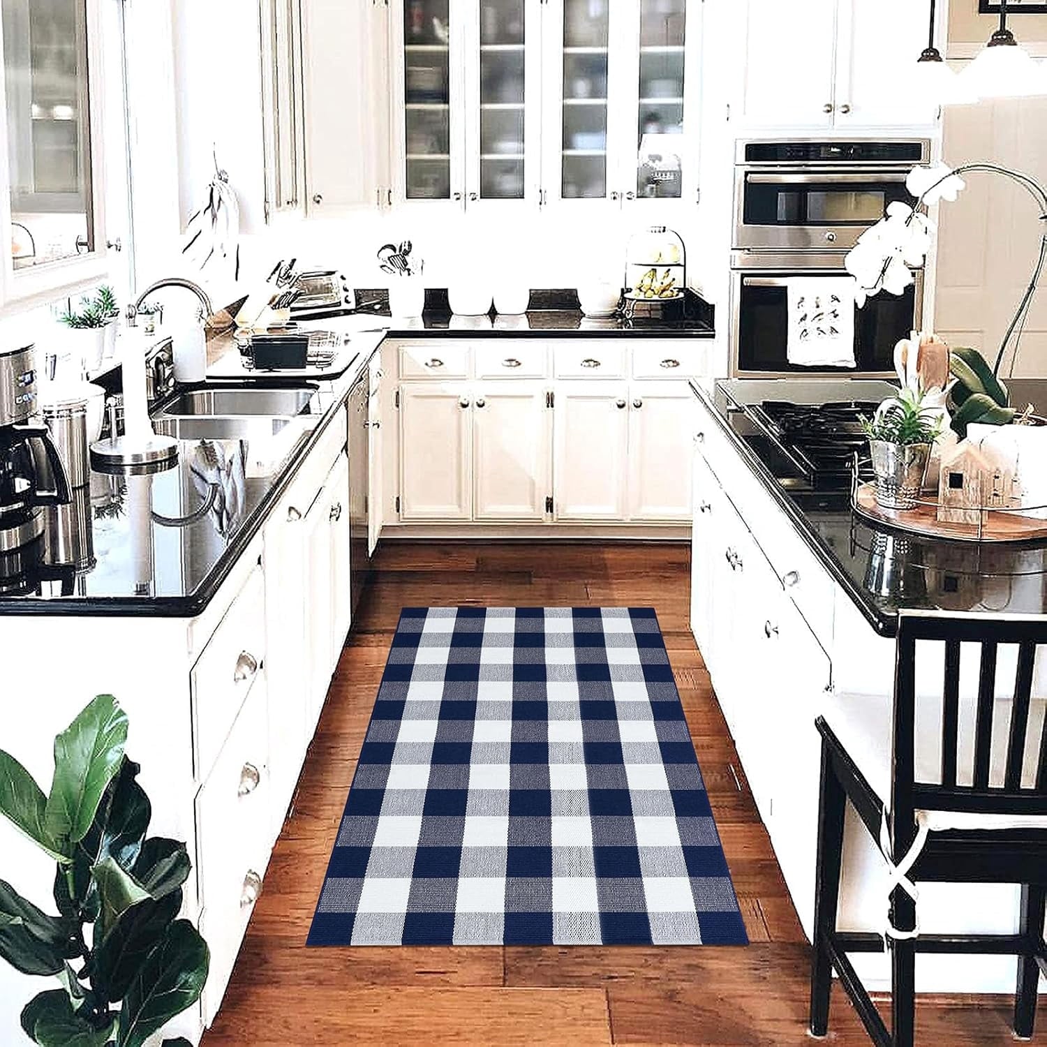 HearthHarmony Buffalo Plaid Area Rugs 2x3 Ft Brown and Black Checkered Rugs Washable Front Door Mat Hand Woven Cotton Outdoor Small Rug for Front Porch Kitchen Entryway Patio Bathroom