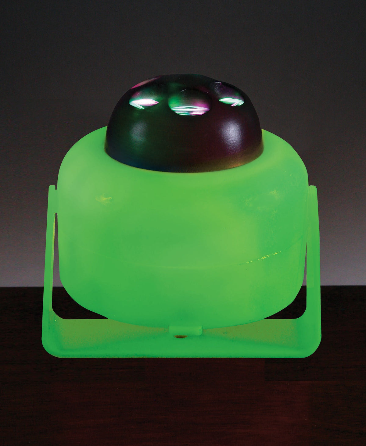 Fun World Ghost Pumpkin Projector 3.5" Halloween Pumpkin Carving Accessory, Green White