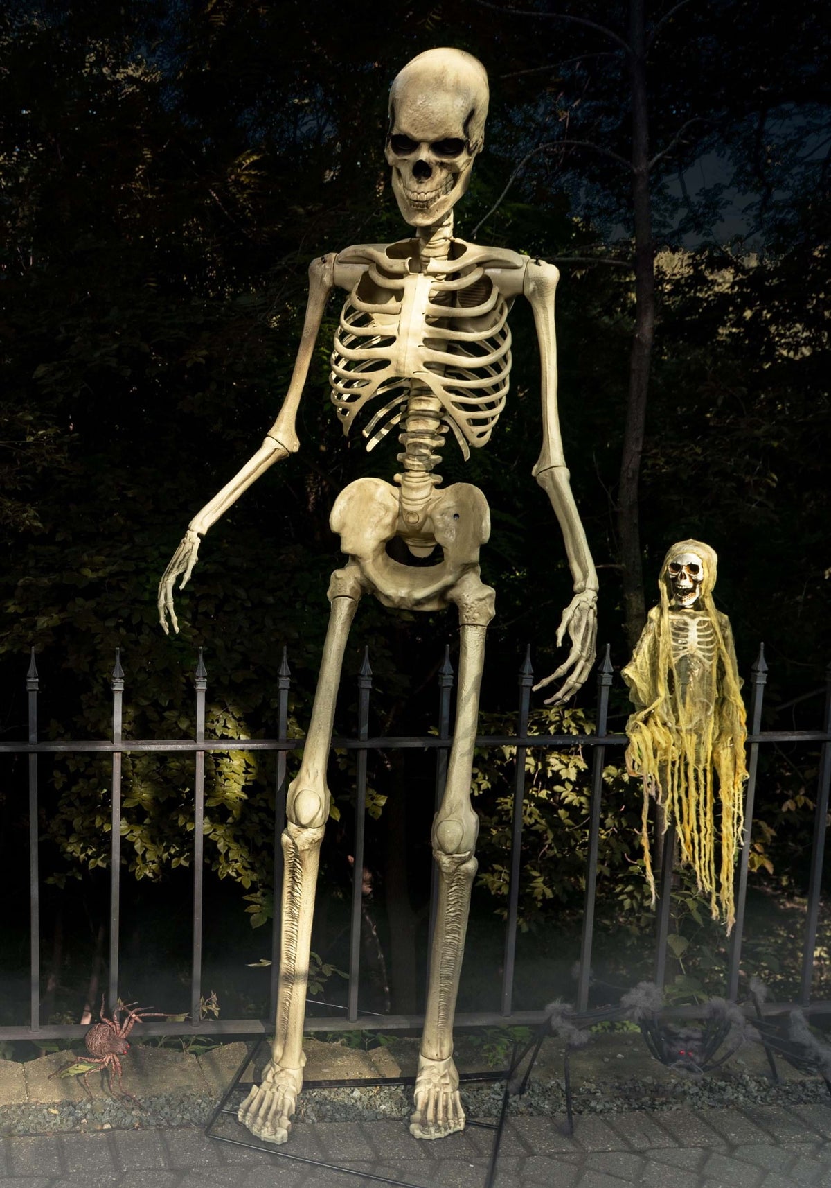 Animated 8 Foot Giant Skeleton Decoration