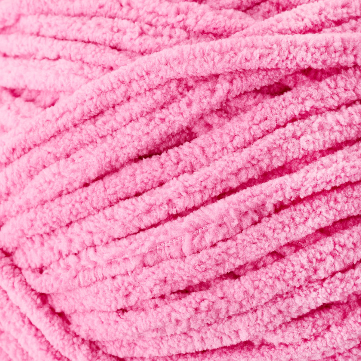 Mainstays Cozy Chenille Yarn, 220 yd, Arctic White, 100% Polyester, Bulky