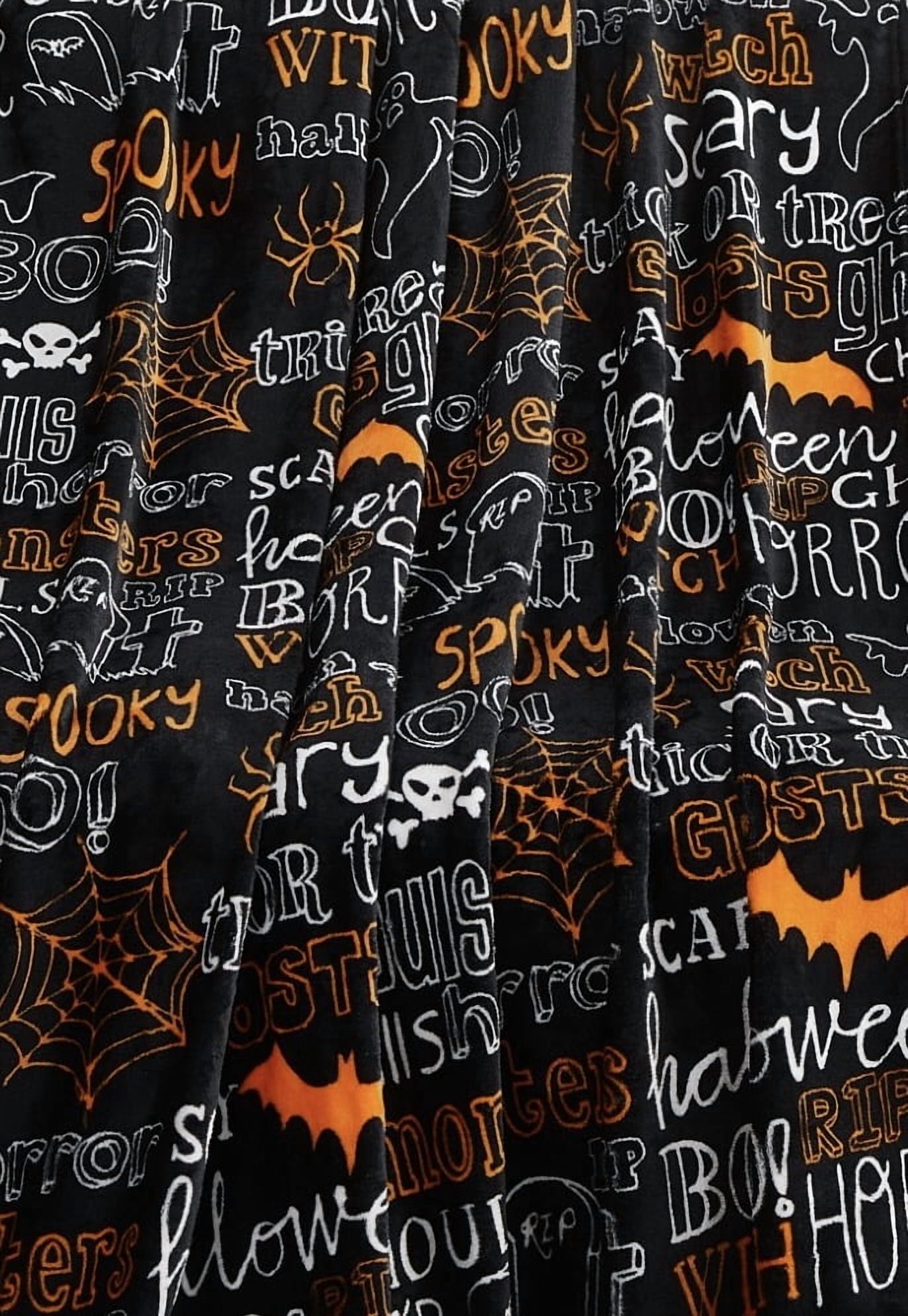 Serafina Home Halloween Throw Blanket: Fuzzy Boo! Jack O'Lantern Spider Webs Skull and Black Cats Print on Velvet Fleece for Sofa Bed Couch Chair Dorm