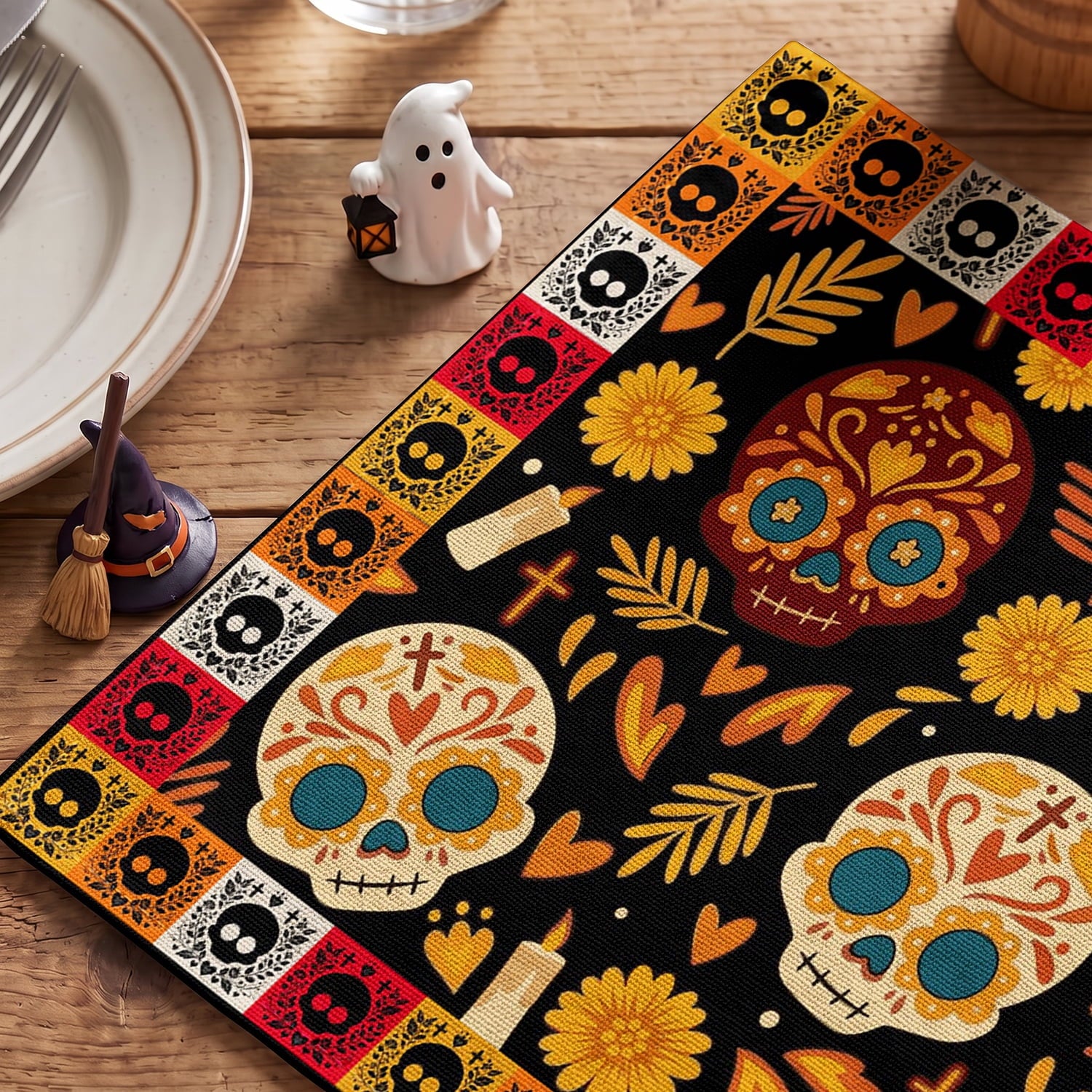 Smile Jack-O'-Lantern Spider Web Halloween Table Placemats Set of 4 Round 15 Inch Black