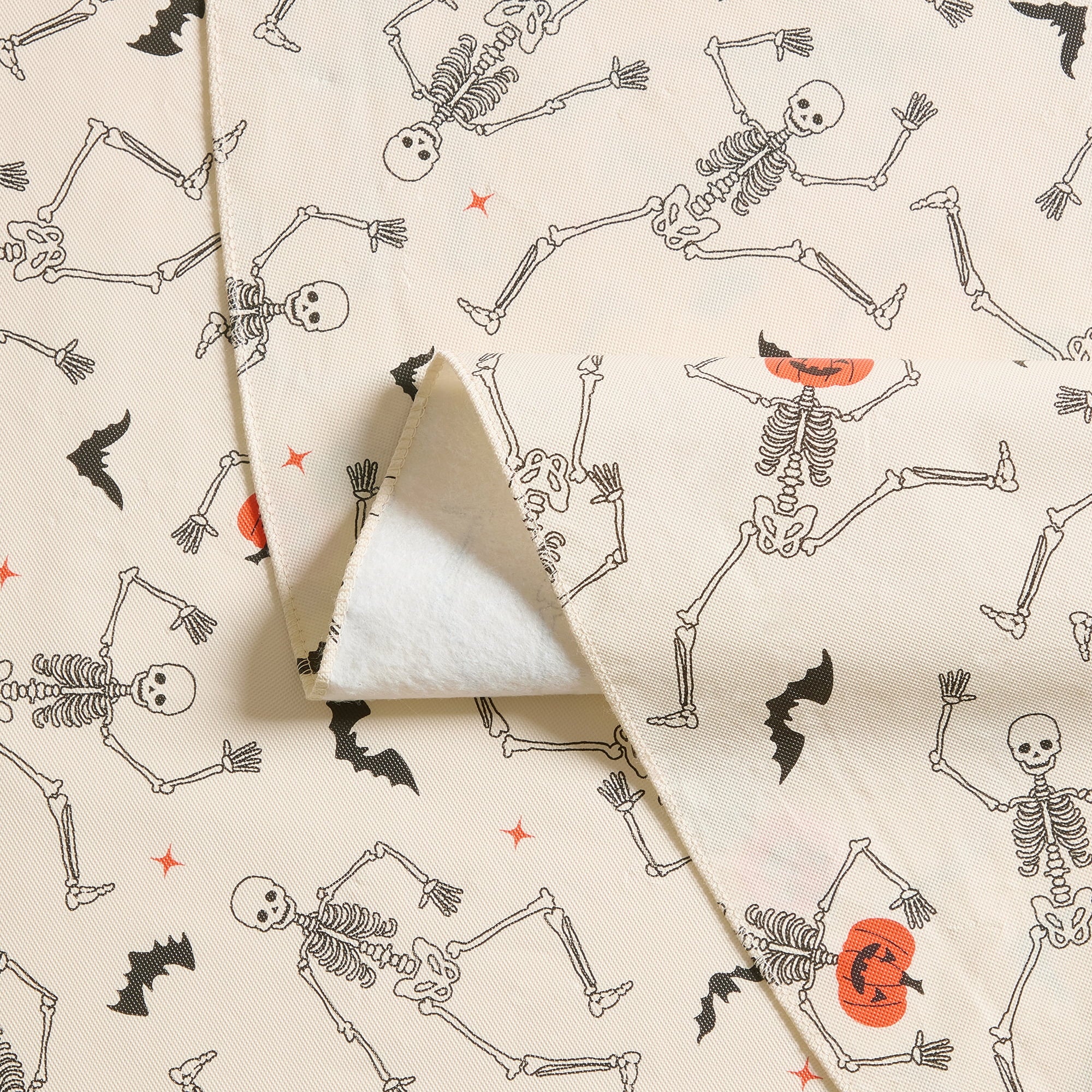 Way To Celebrate Halloween PEVA Tablecloth, For Table 60" x 102" - Skeleton Pumpkin Head Toss