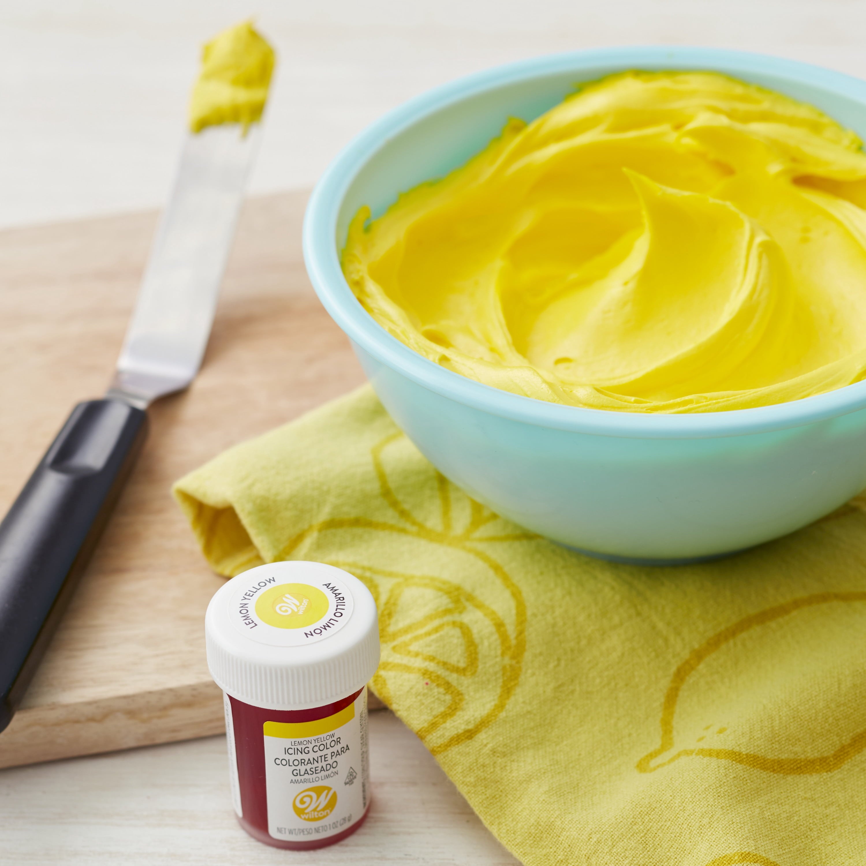 Wilton Orange Food Coloring Edible Gel for Baking & Cake Decorating No Taste 1 oz.