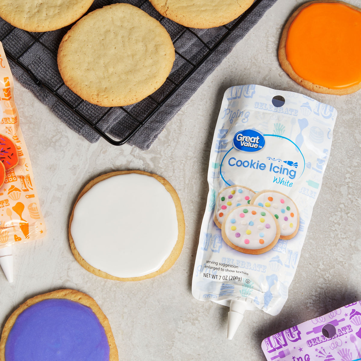 Great Value Vanilla Cookie Icing, White, 7 oz