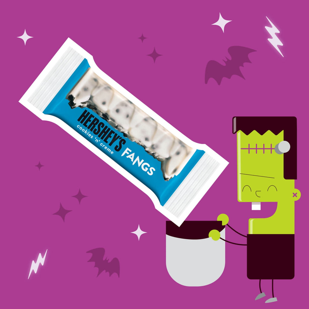 Hershey's Cookies 'n' Creme Fangs Snack Size, Halloween Candy Bag, 9.4 oz