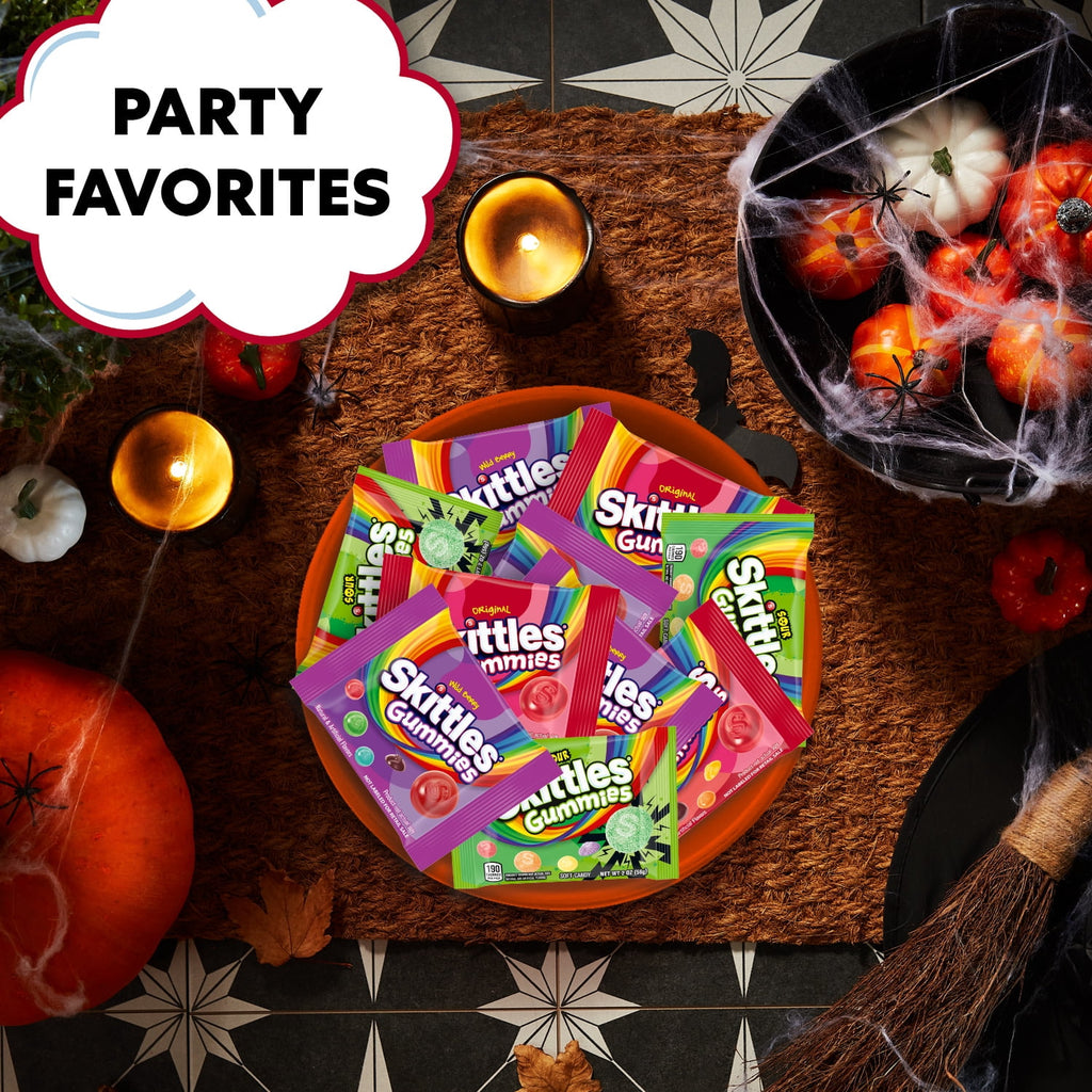 Skittles Gummies Fun Size Halloween Candy Variety pack Gummies Mix - 16.15 oz Bulk Bag
