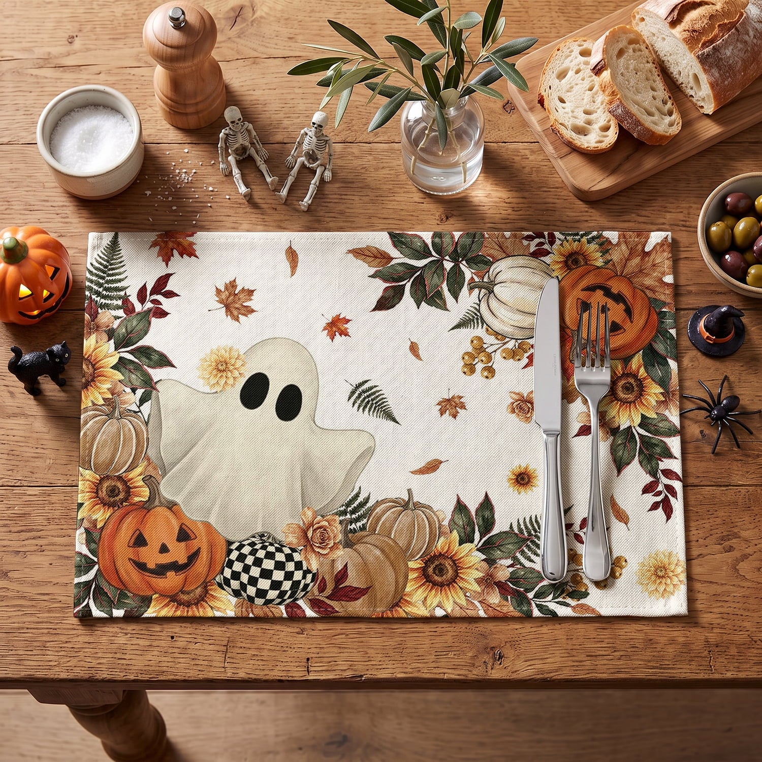 Smile Jack-O'-Lantern Spider Web Halloween Table Placemats Set of 4 Round 15 Inch Black