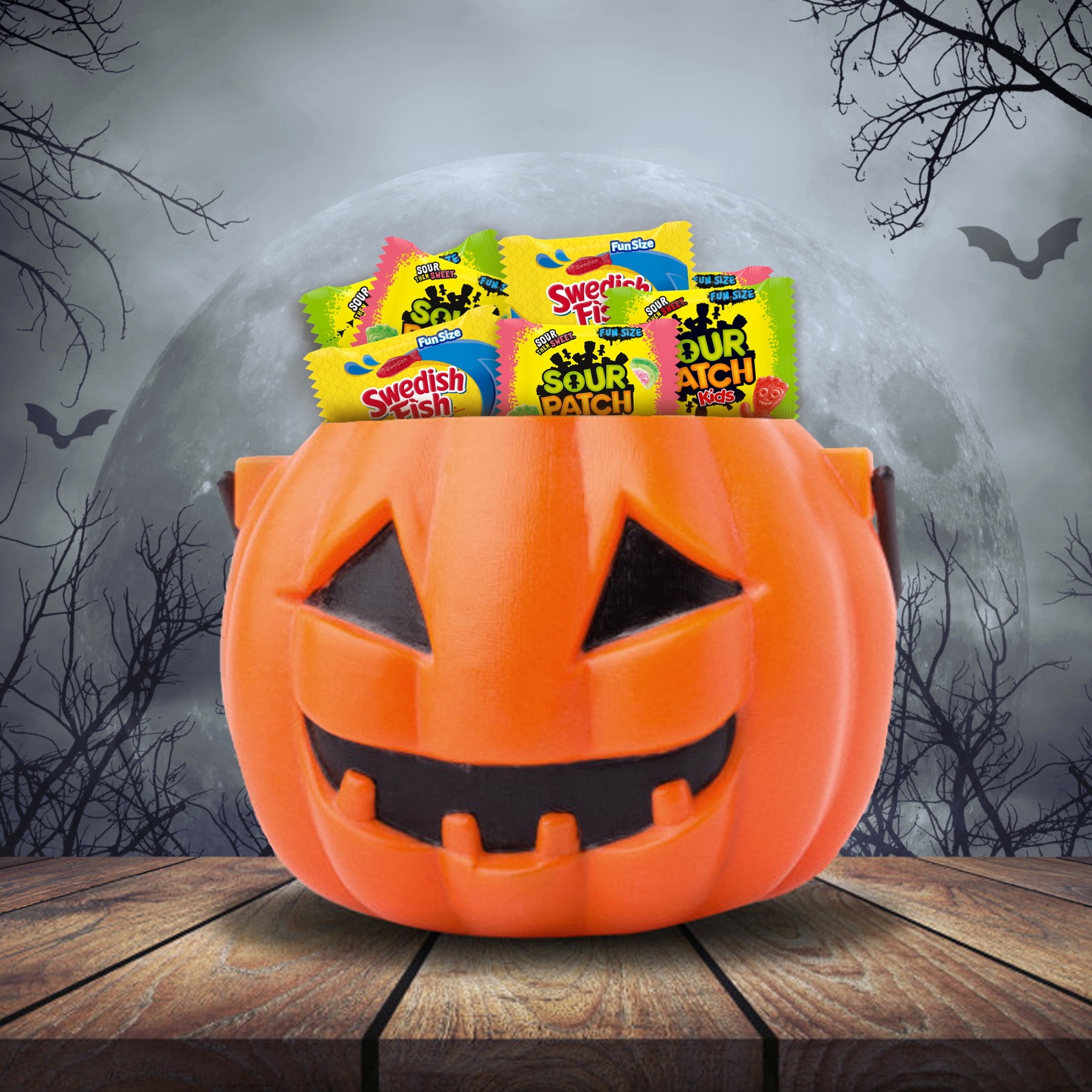 SOUR PATCH KIDS and SWEDISH FISH Mini Soft & Chewy Halloween Candy Variety Pack, 80 Bags