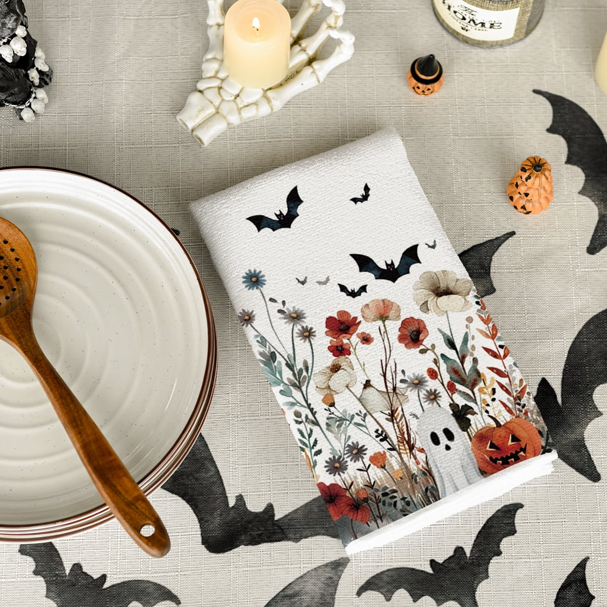 Sm:)e Ghost Pumpkins Bats Floral Spooky Halloween Kitchen Towels Dish Towels, 18x26 Inch Jack-O'-Lantern Decoration Hand Towels Set of 2