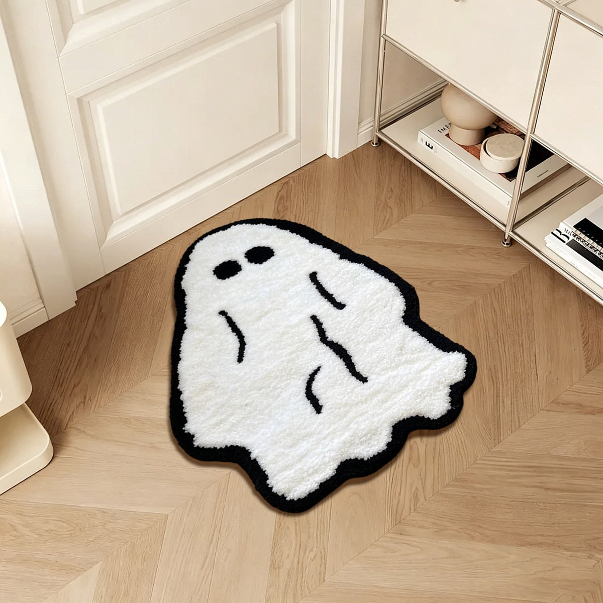erdimoy Cute Ghost Shaped Halloween Bath Mat, Soft Fluffy Non Slip Ghost Rug Absorbent Doormat for Entryway Bathroom Bedroom Halloween Home Decor