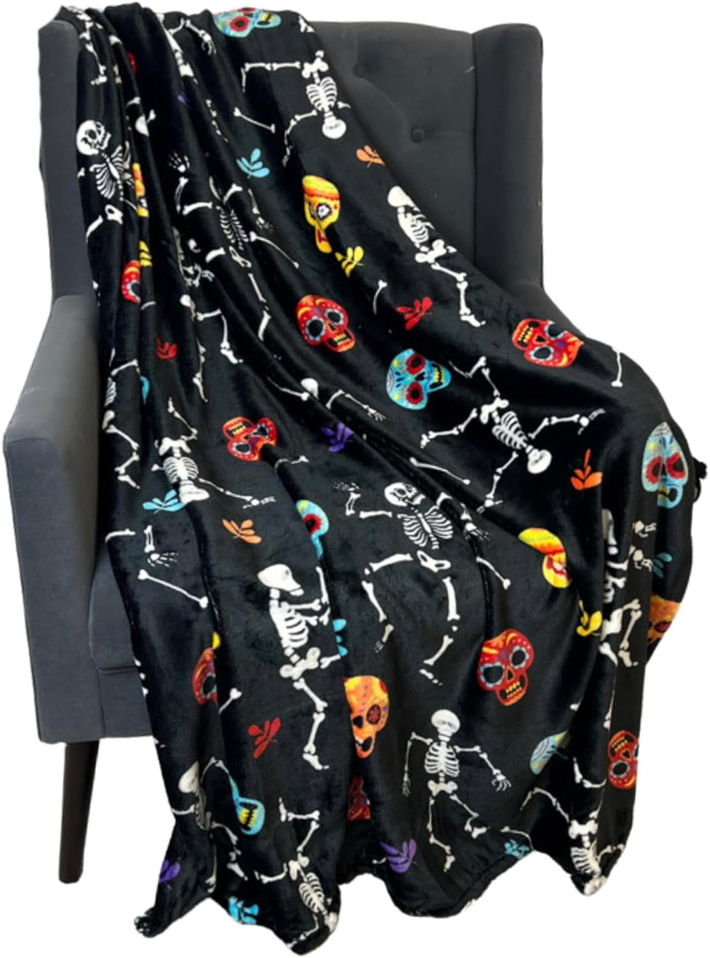 Serafina Home Halloween Throw Blanket: Fuzzy Boo! Jack O'Lantern Spider Webs Skull and Black Cats Print on Velvet Fleece for Sofa Bed Couch Chair Dorm