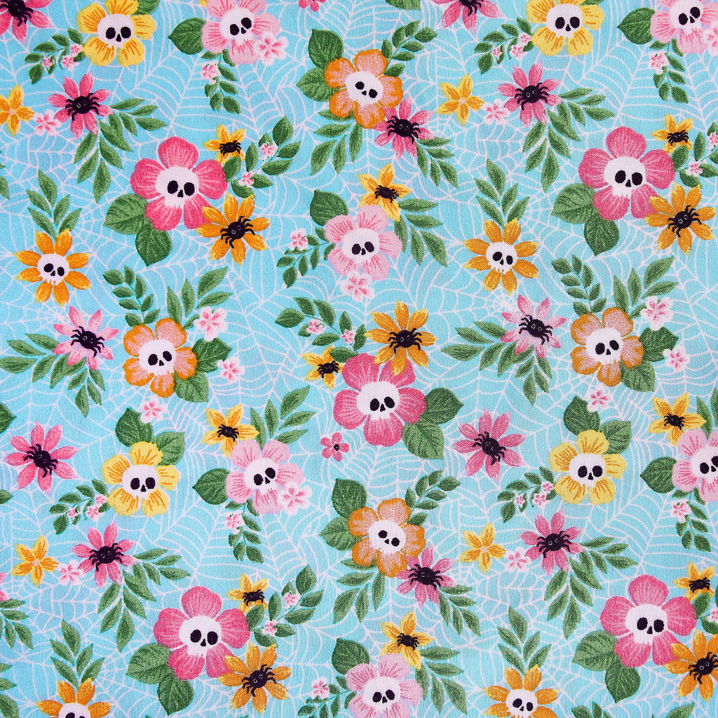 Summerween Crafted by Catherine Full 4-Piece Sheet Set, Black & White Nautical Ghosts