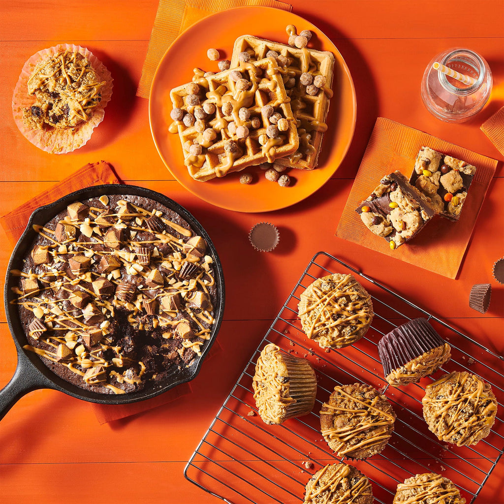 Betty Crocker Peanut Butter Cookie Mix, REESE's PIECES Minis & Chocolate Chips, 11.9 oz