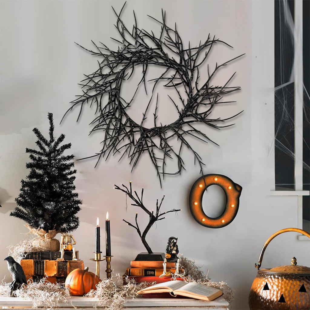 WWC Halloween Wreath, 18 inch Black Bats and Bare Branch Wreath, Gothic Halloween Decor Twig Wreath for Halloween Party Front Door Porch and Fireplace